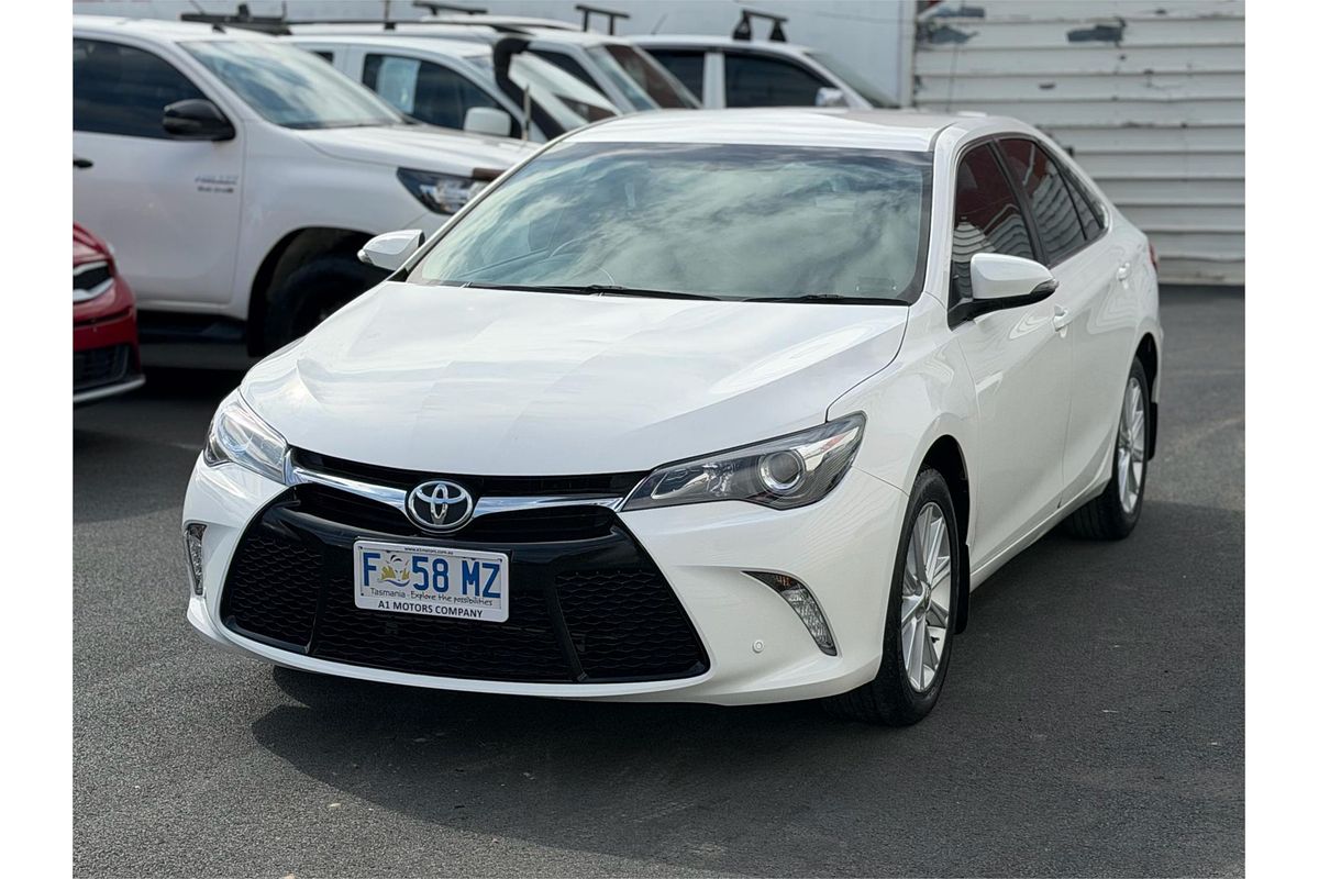 2017 Toyota Camry Atara S ASV50R