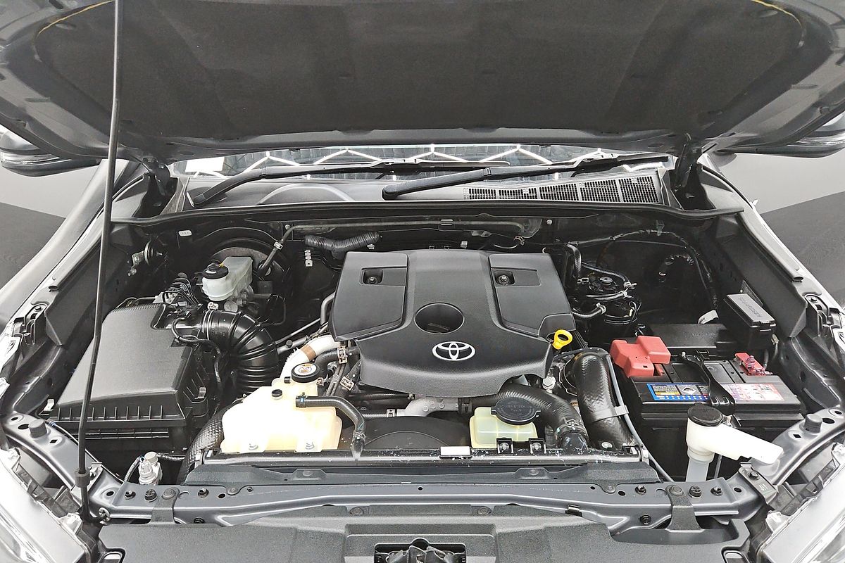 2020 Toyota Hilux SR GUN126R 4X4