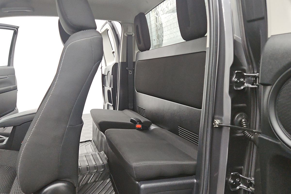 2020 Toyota Hilux SR GUN126R 4X4