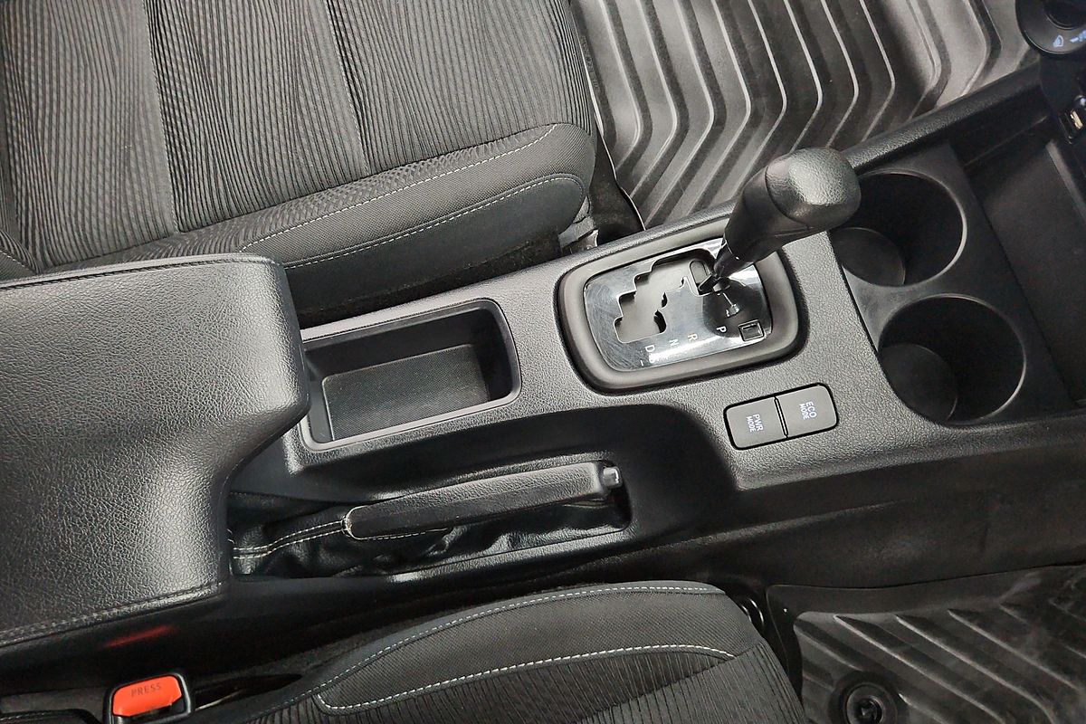 2020 Toyota Hilux SR GUN126R 4X4