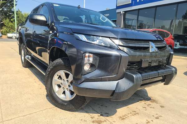 2019 Mitsubishi Triton GLX+ MR 4X4