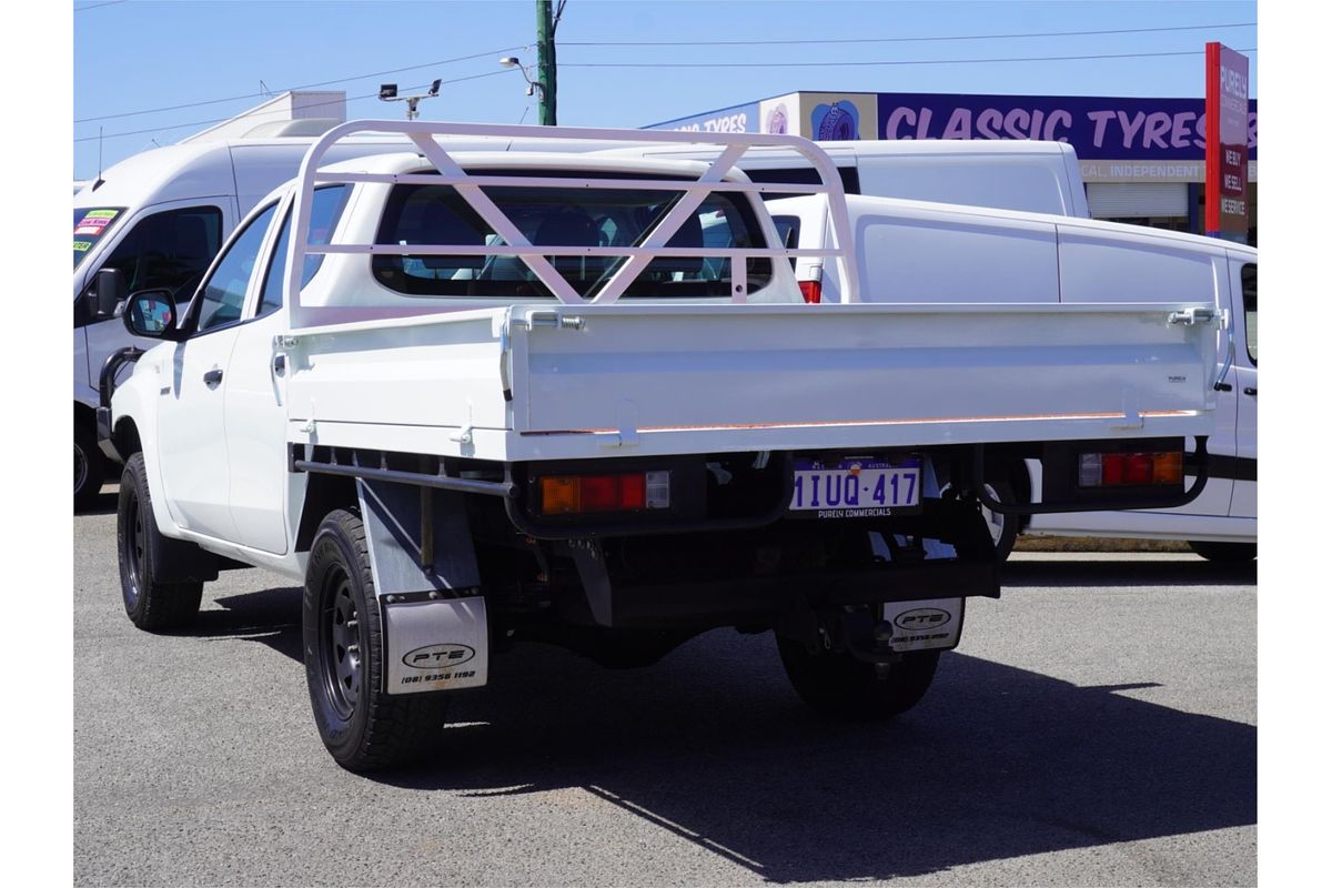 2022 Mitsubishi Triton GLX MR 4X4