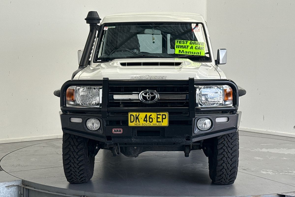 2022 Toyota Landcruiser GXL Troopcarrier VDJ78R