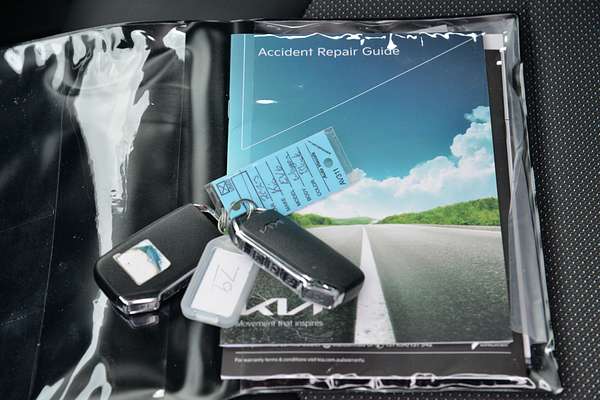 2023 Kia EV6 Air CV thumb-20