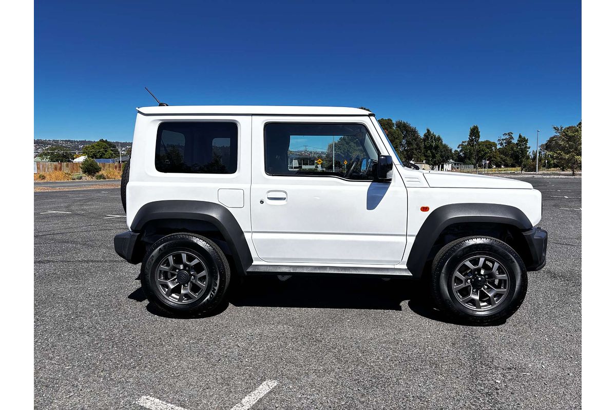 2024 Suzuki Jimny GLX GJ