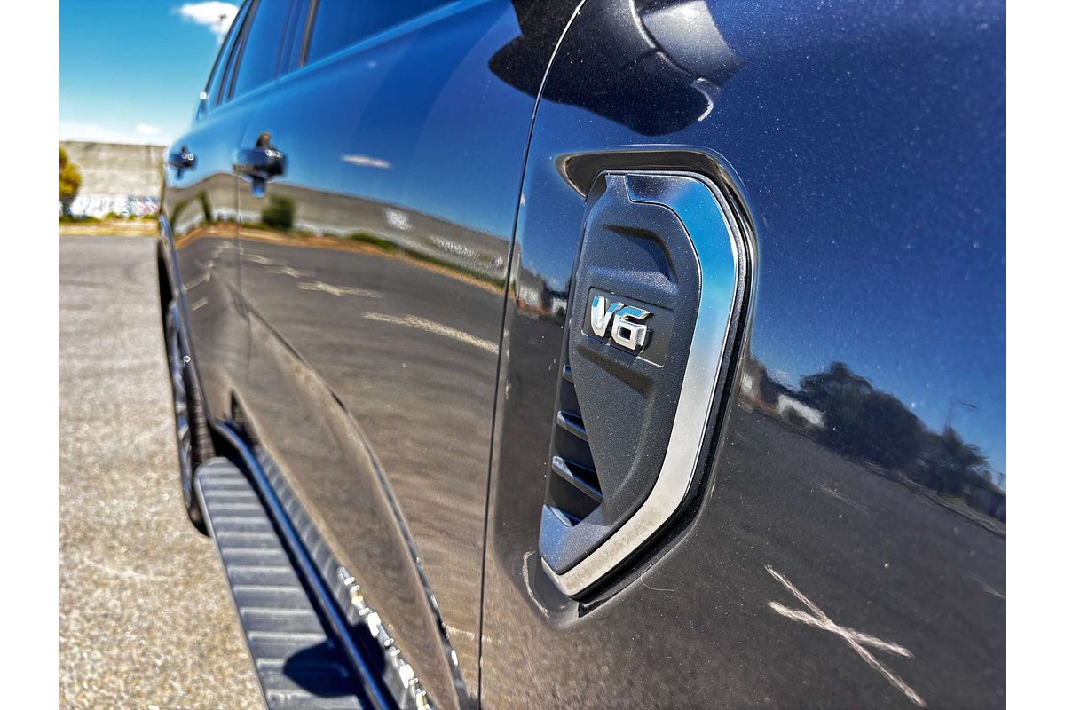 2023 Ford Everest Platinum 3.0L