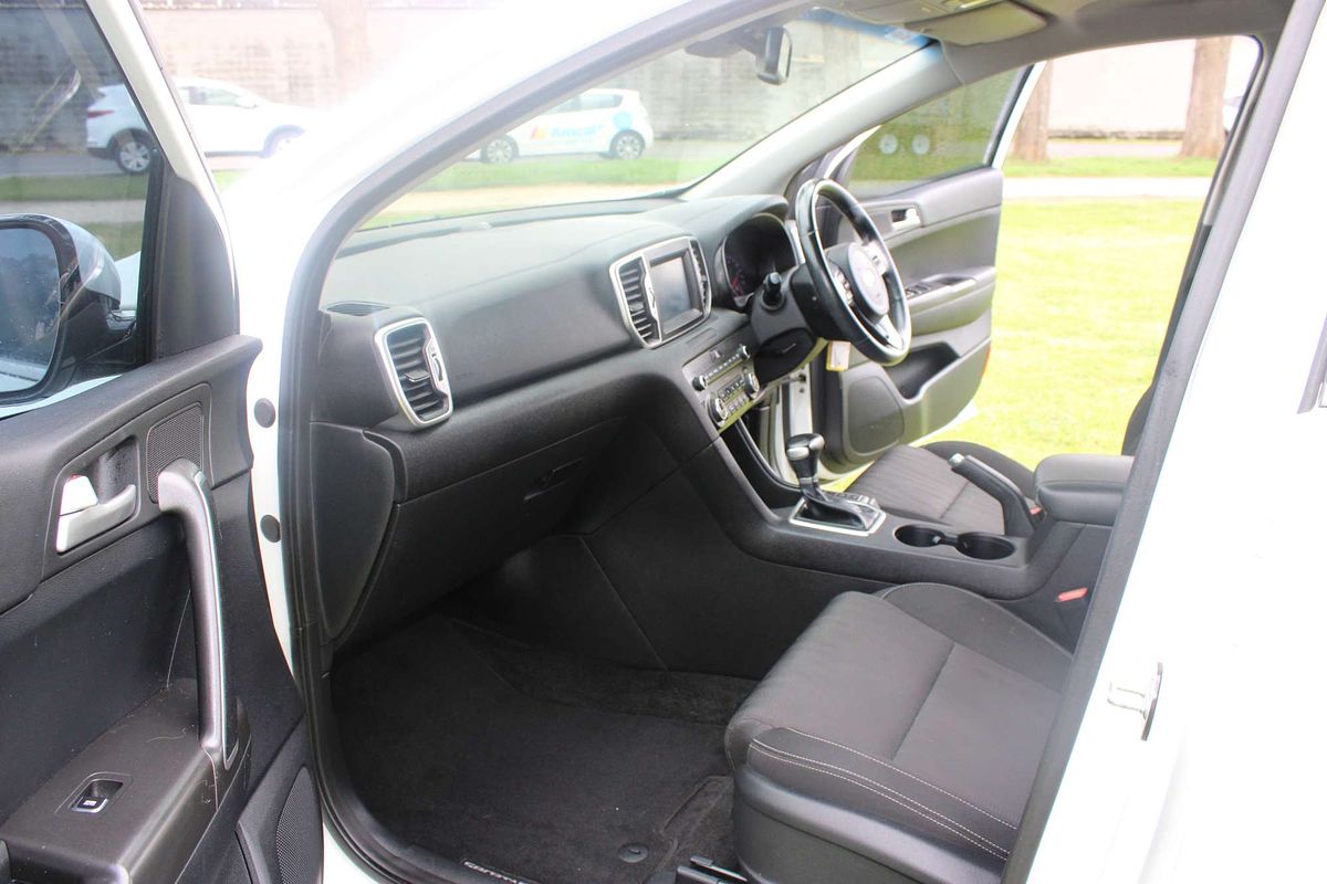 2017 KIA SPORTAGE Si PREMIUM (FWD) 6 SP AUTOMATIC 4D WAGON 4CYL