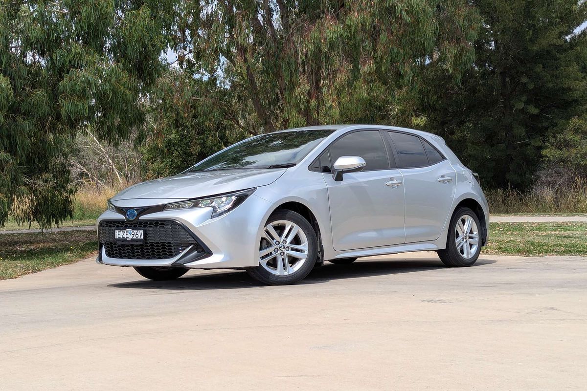 2020 Toyota Corolla Ascent Sport Hybrid ZWE211R