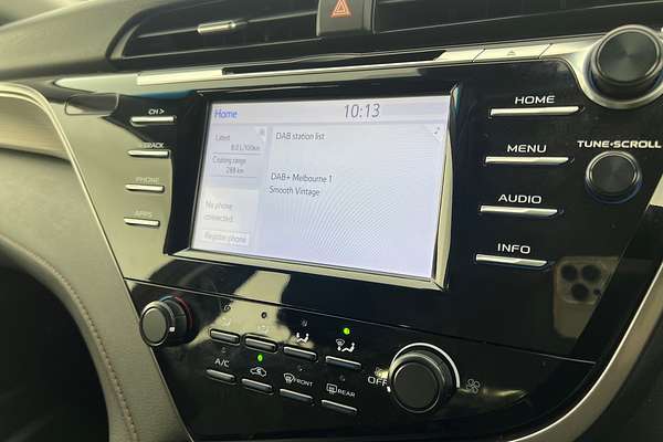 2019 Toyota Camry Ascent ASV70R thumb-13