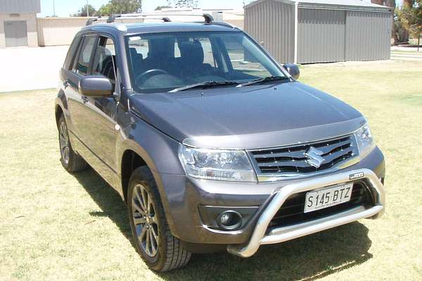 2017 Suzuki Grand Vitara Sport JB