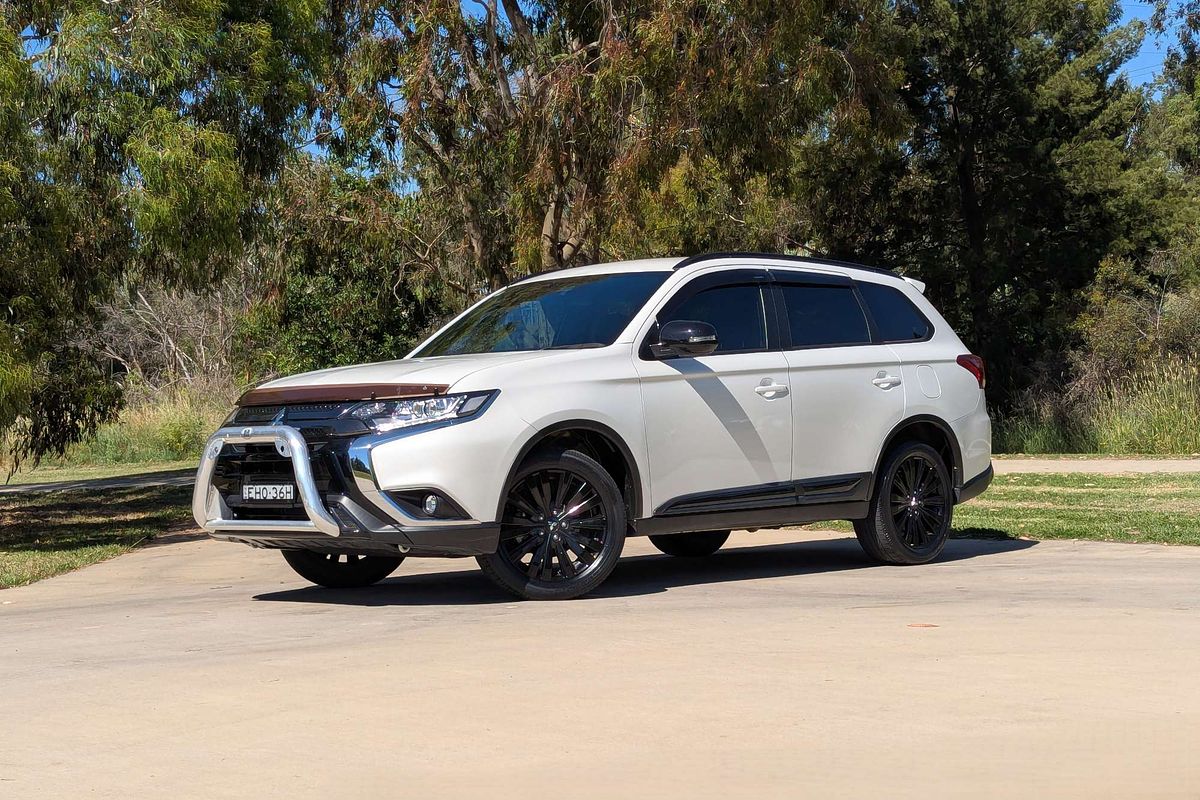 2020 Mitsubishi Outlander Black Edition ZL