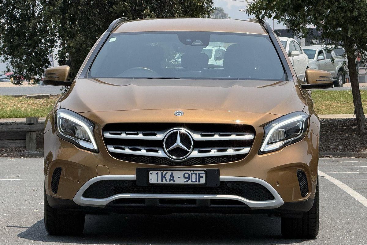2017 Mercedes-Benz GLA-Class GLA180 X156