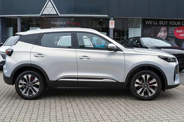 2025 Chery Tiggo 4 Ultimate thumb-4