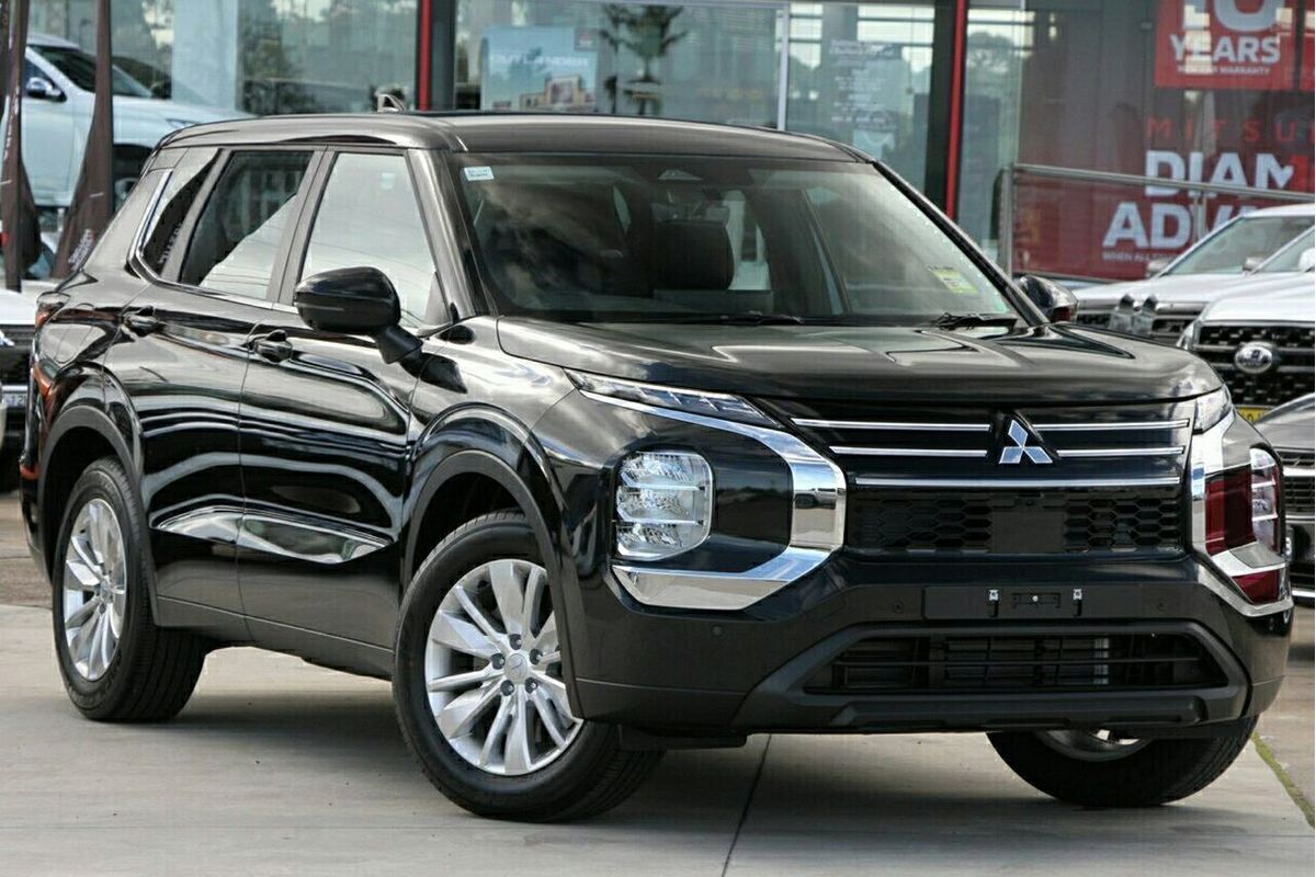 2025 Mitsubishi Outlander ES ZM