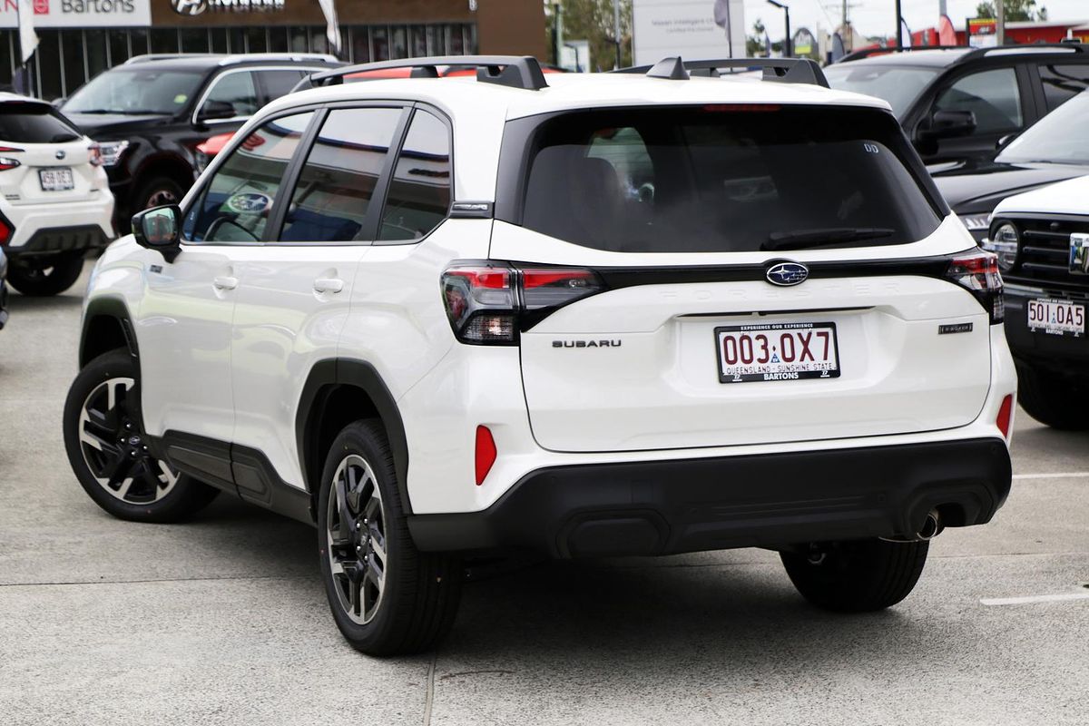 2025 Subaru Forester Hybrid S6