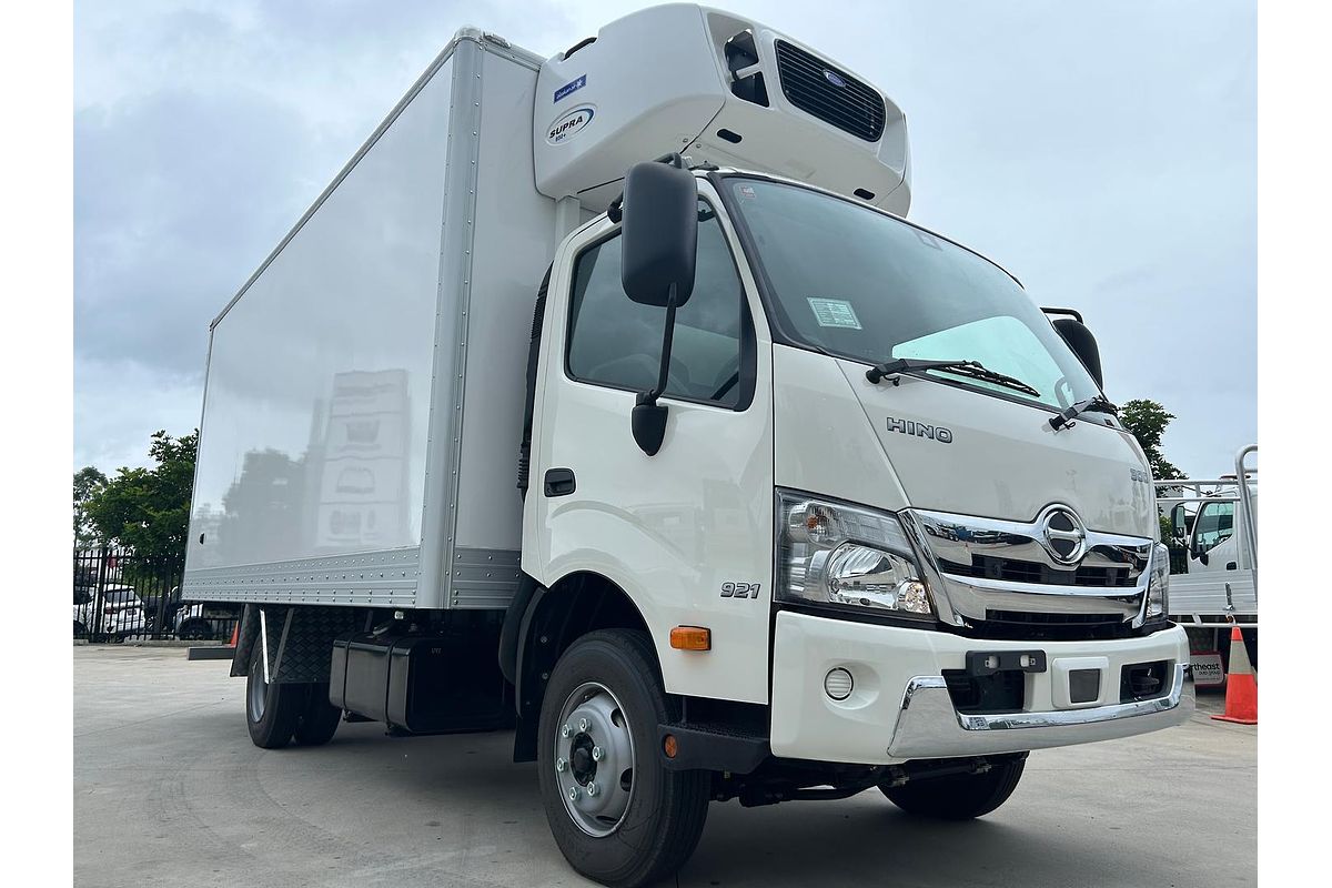 2024 Hino 300 921 Refrigerated Pantech