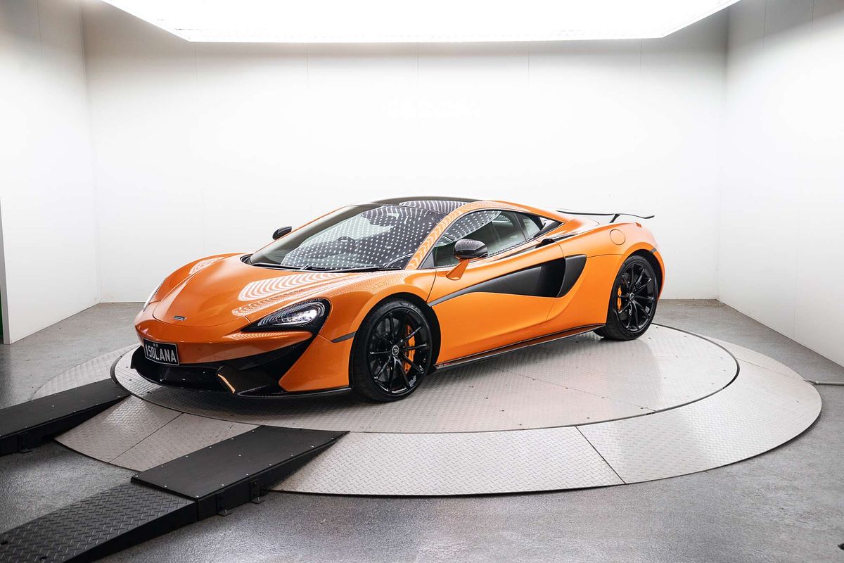 2017 McLaren 570S P13