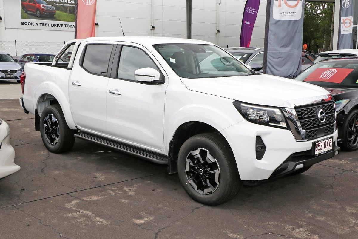2025 Nissan Navara ST-X D23 4X4