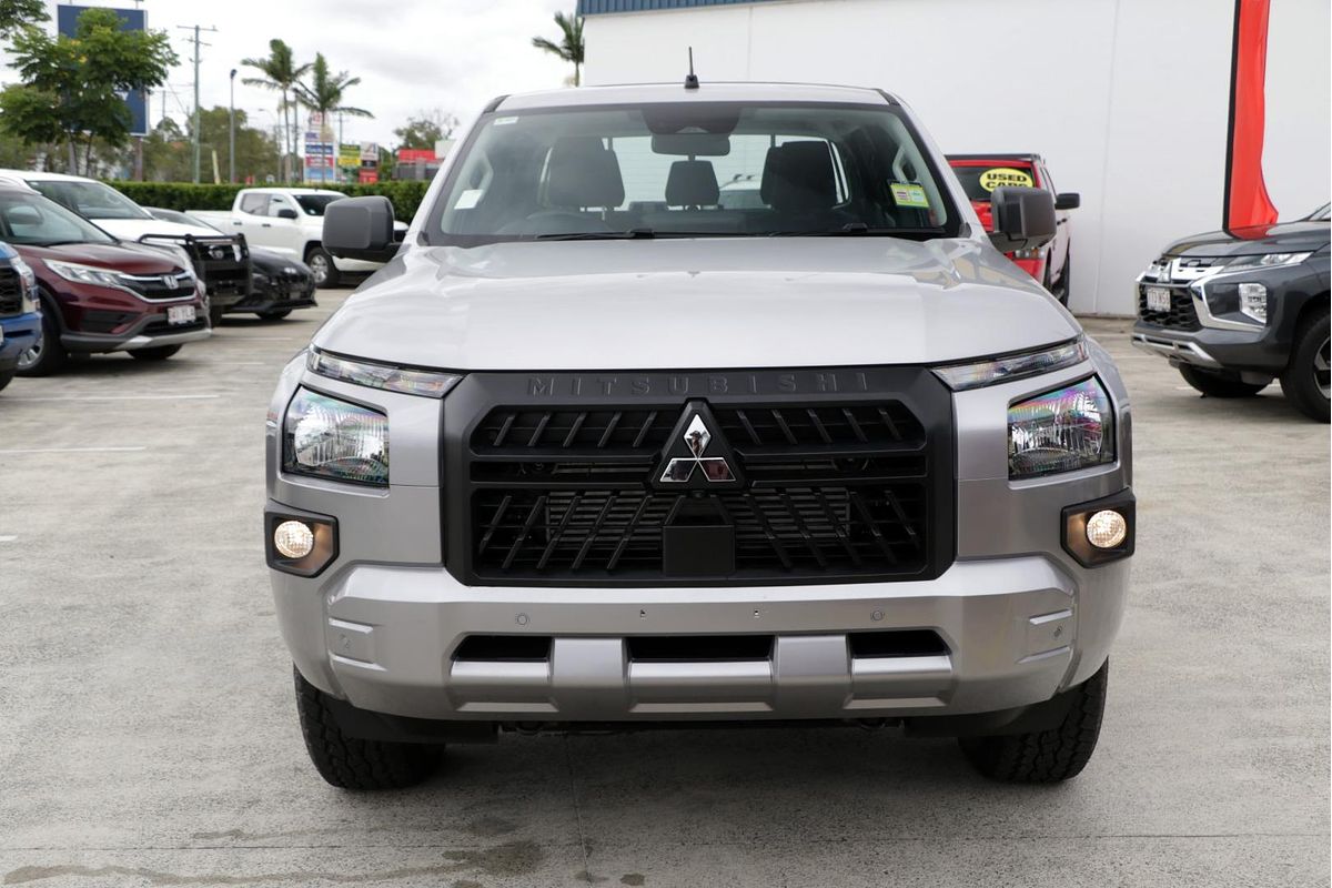 2025 Mitsubishi Triton GLX MV 4X4