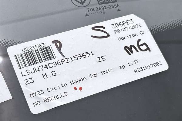 2023 MG ZST Excite thumb-23