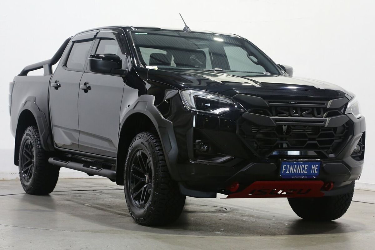 2025 Isuzu D-MAX BLADE 4X4