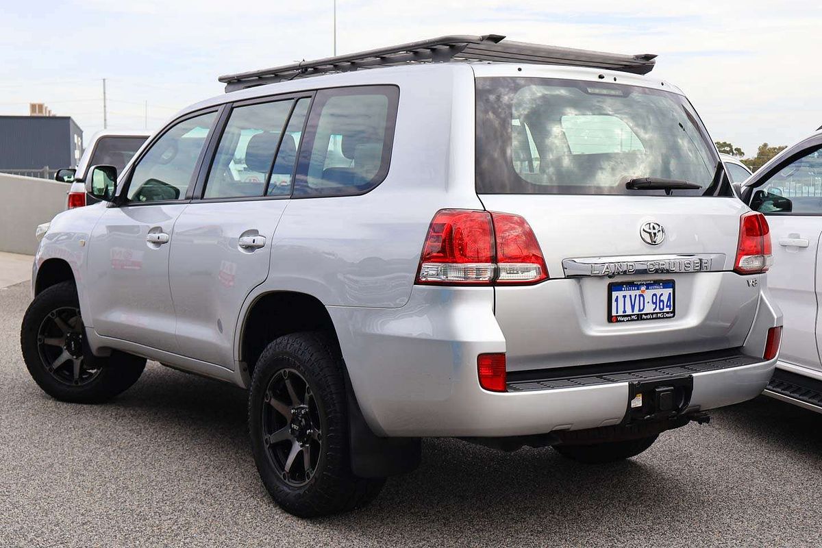 2012 Toyota Landcruiser GXL VDJ200R