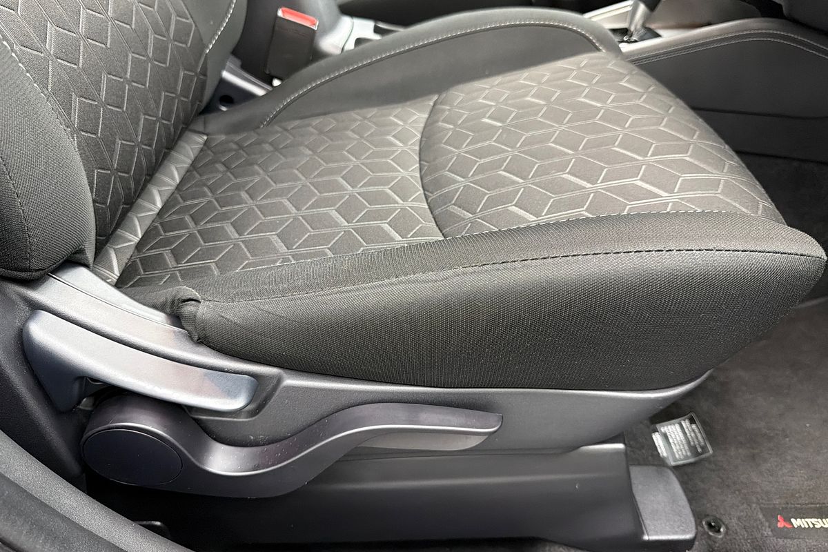 2021 Mitsubishi ASX ES XD