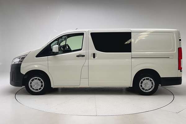 2024 Toyota Hiace GDH300R LWB thumb-4