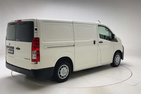 2024 Toyota Hiace GDH300R LWB thumb-7