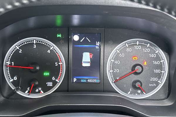 2024 Toyota Hiace GDH300R LWB thumb-12