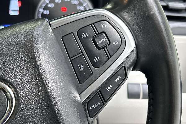 2024 Toyota Hiace GDH300R LWB thumb-15