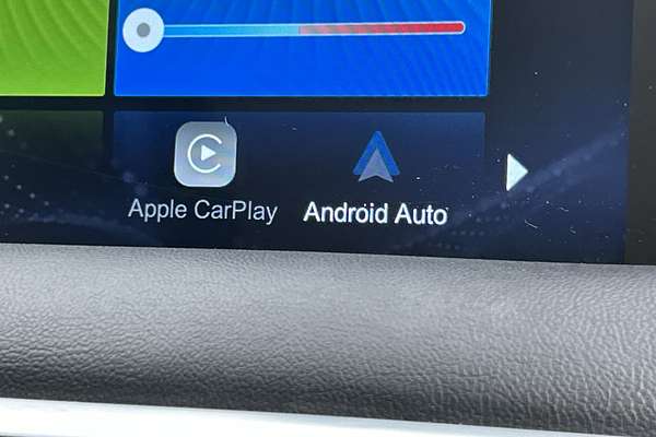 2022 MG HS Vibe SAS23 thumb-16