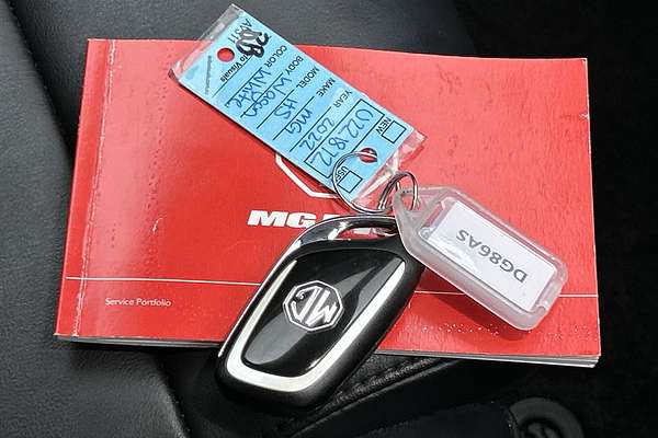 2022 MG HS Vibe SAS23 thumb-22