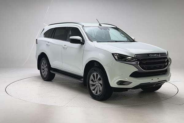 2022 Isuzu MU-X LS-U thumb-1