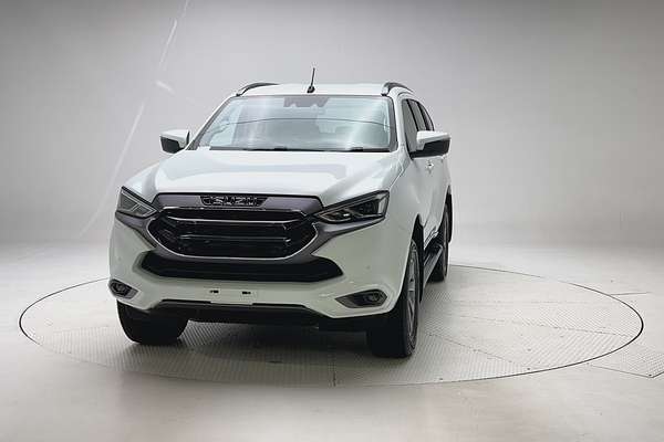 2022 Isuzu MU-X LS-U thumb-2