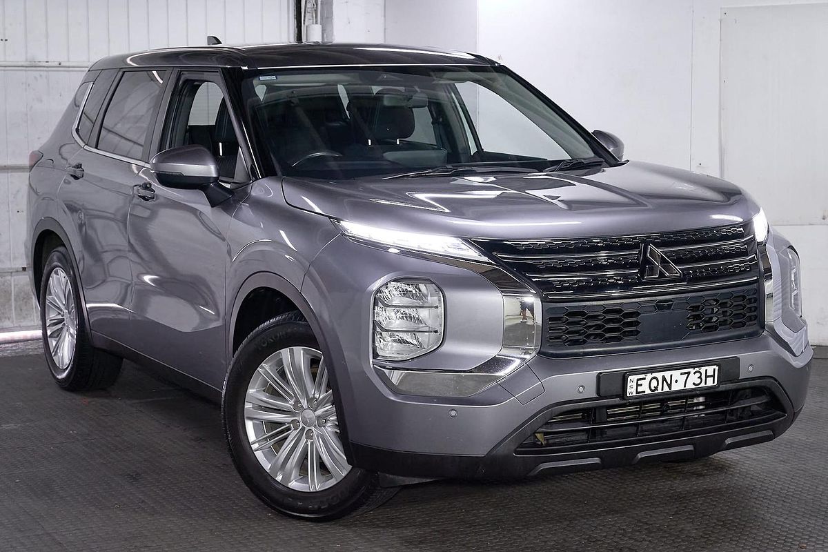 2021 Mitsubishi Outlander ES ZM