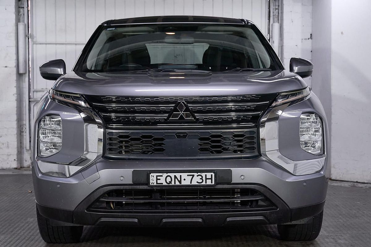 2021 Mitsubishi Outlander ES ZM