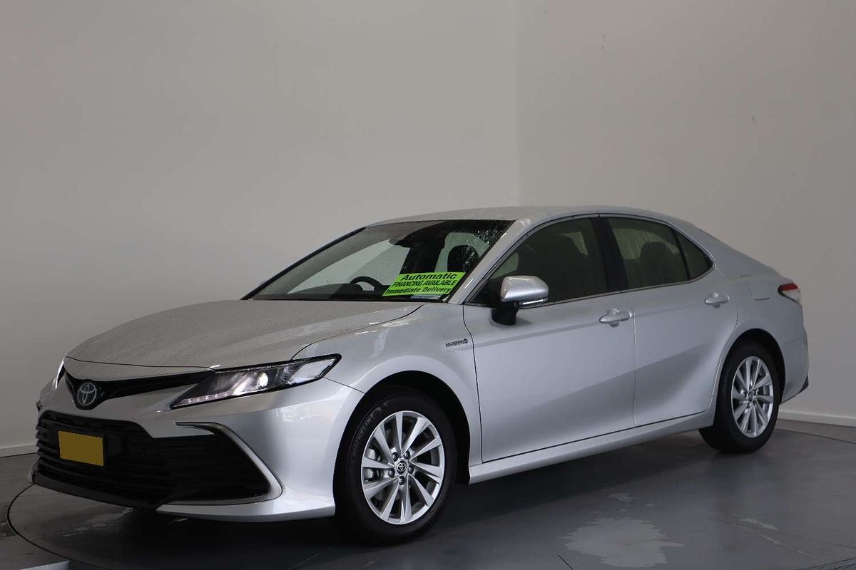 2024 Toyota Camry Ascent AXVH70R