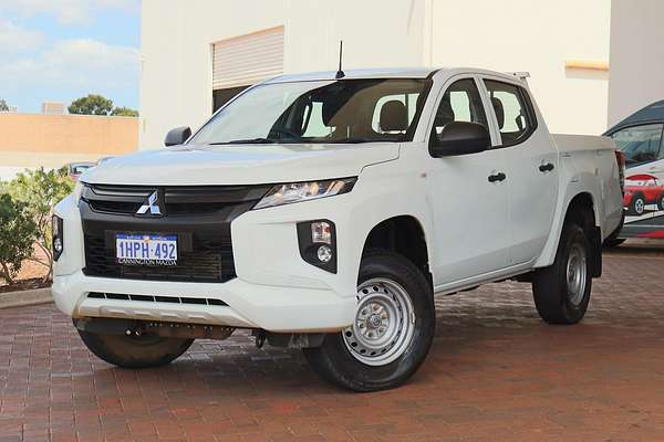 2022 Mitsubishi Triton GLX MR Rear Wheel Drive