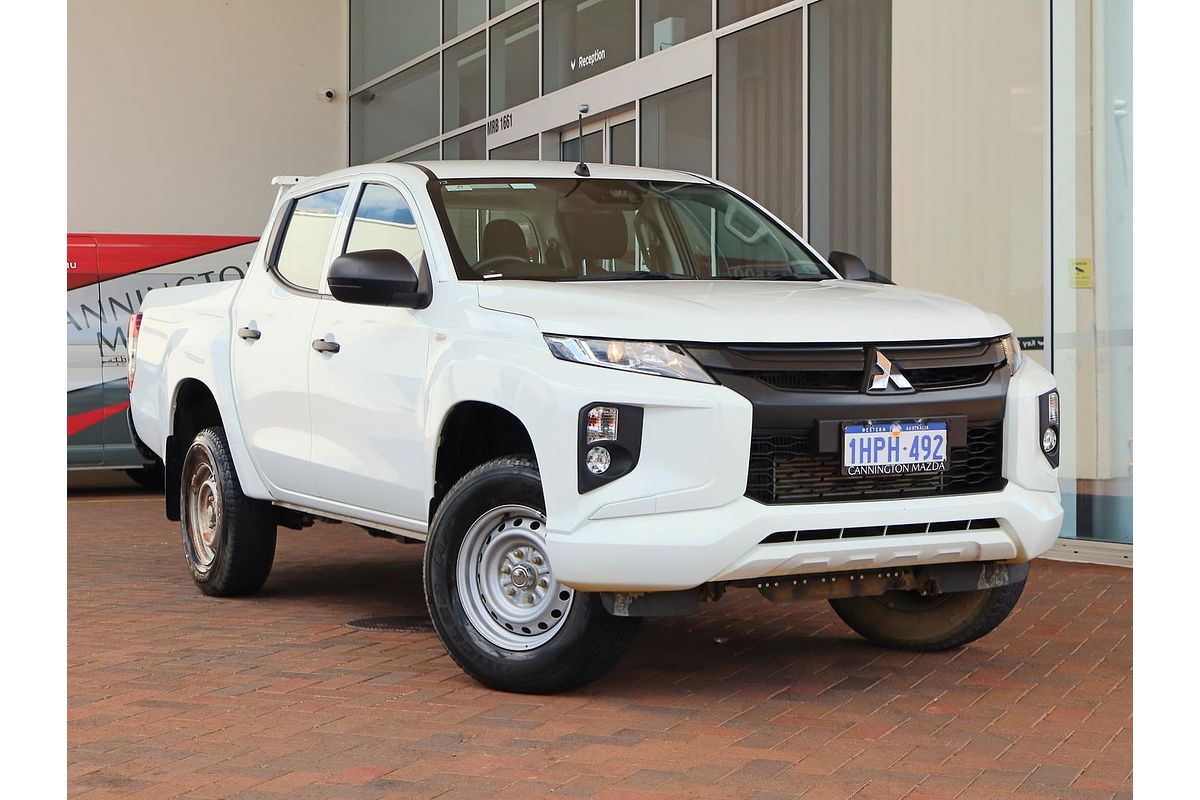 2022 Mitsubishi Triton GLX MR Rear Wheel Drive