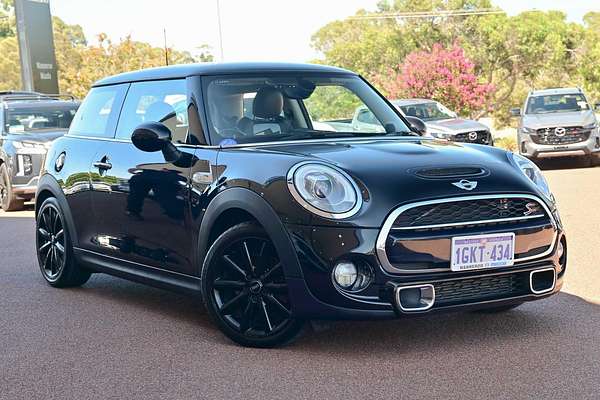 2017 MINI Hatch Cooper S F56