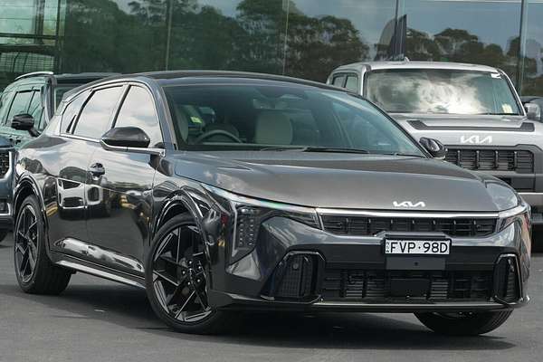2025 Kia K4 GT-Line CL4m