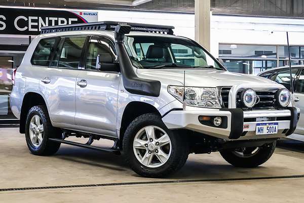 2011 Toyota Landcruiser Altitude VDJ200R