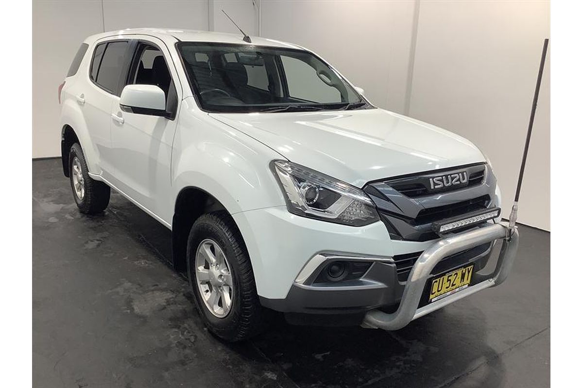 2019 Isuzu MU-X LS-M