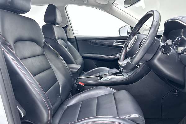 2022 MG HS Vibe SAS23 thumb-12