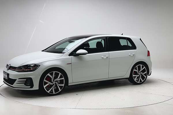 2019 Volkswagen Golf GTI 7.5 thumb-3