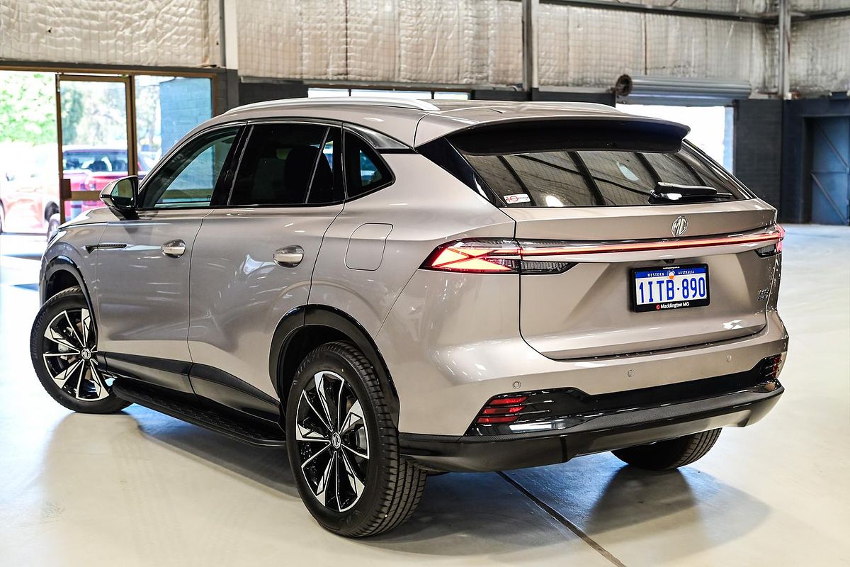 2025 MG HS Super Hybrid Essence AS33P