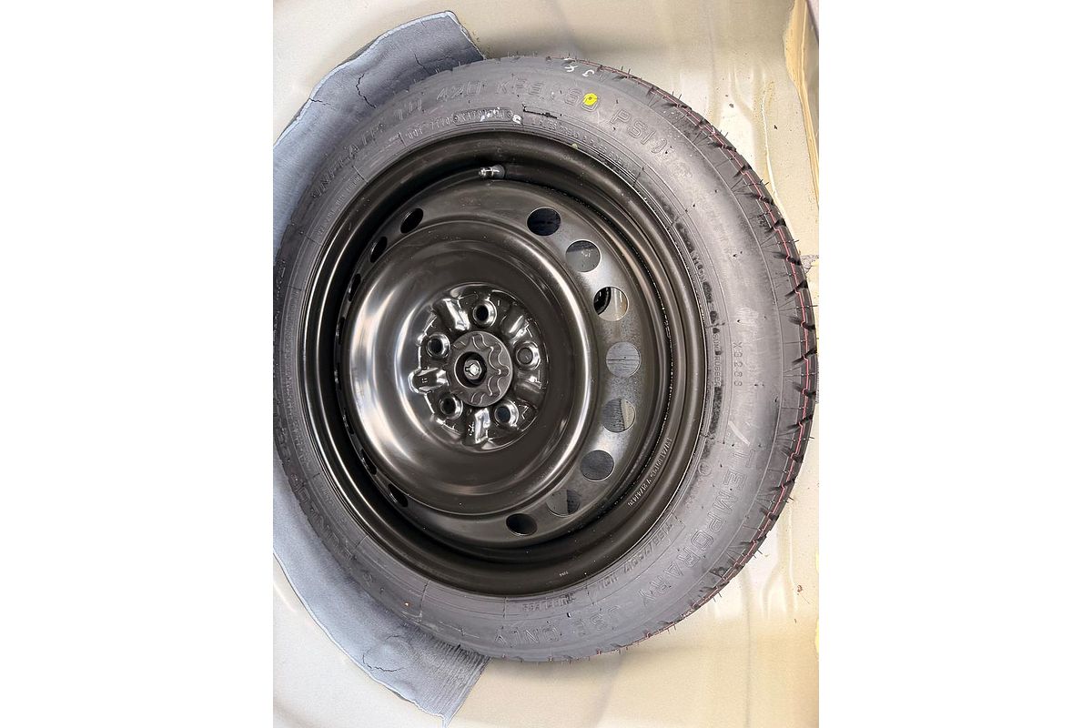 2021 Toyota Camry Ascent AXVH70R