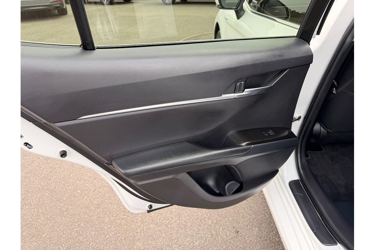 2021 Toyota Camry Ascent AXVH70R