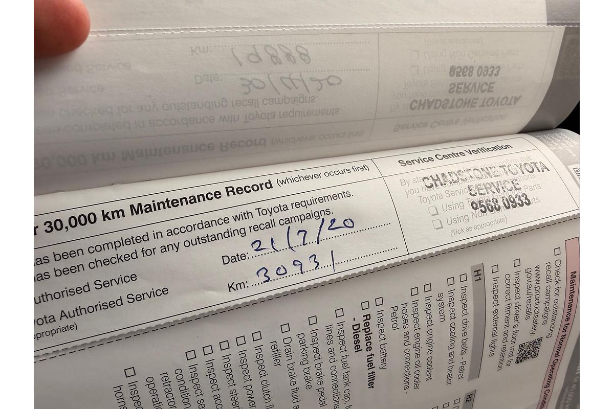 2019 Toyota Hiace GDH320R ELWB High Roof